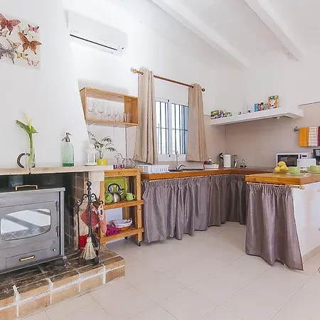 Caseta De Vernissa Holiday home Santa Margalida